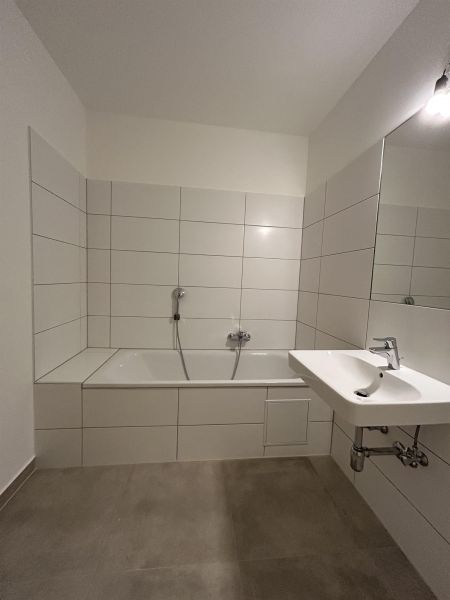 Bastlerwohnung mit Terrasse am Arthaberplatz /  / 1100 Wien / Bild 0