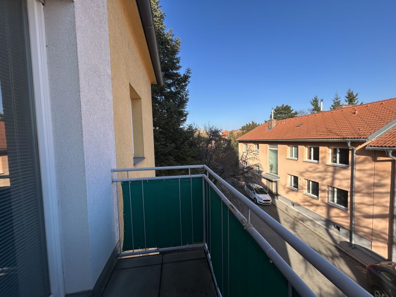 Pärchehnhit mit Balkon - Geräumige 3-ZImmer-Wohnung Nähe Grinzing / / 1190 Wien / Bild 0