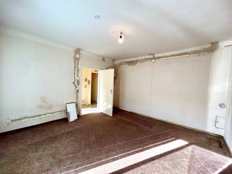 Sanierungsbedrftige Bastlerwohnung mit Potenzial /  / 1120 Wien / Bild 0