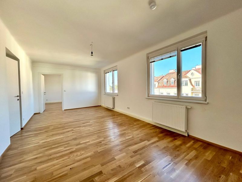 Erstbezug nach Sanierung: Moderne 3-Zimmer-Wohnung im Grünen 