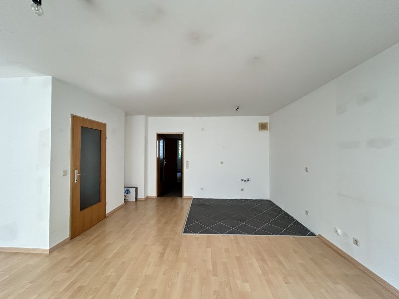 Geräumige 3-Zimmer-Wohnung im 2.OG / / 1090 Wien / Bild 2