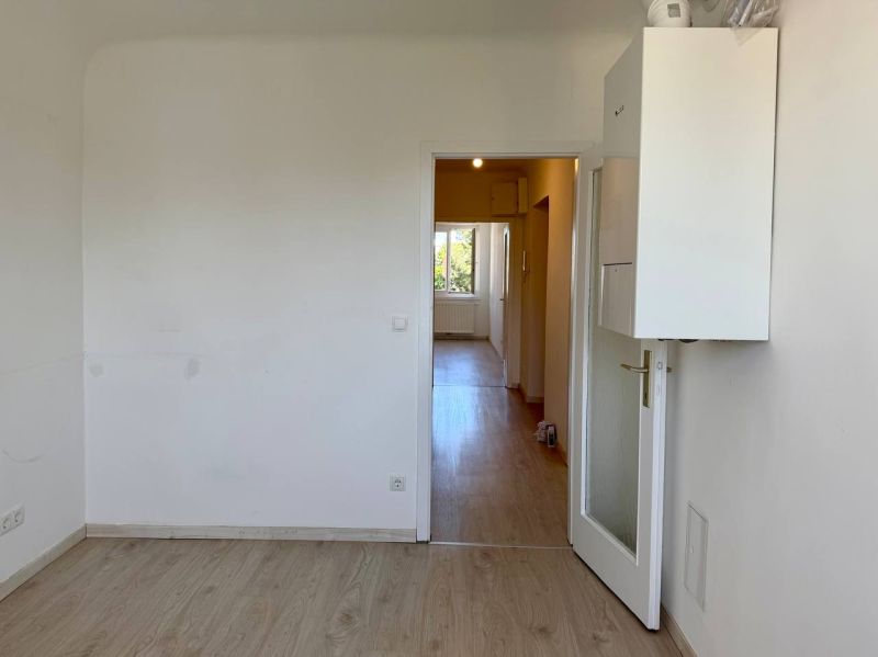 Ruhige 3-Zimmer Dachgeschosswohnung in grüner Lage in Hietzing / / 1130 Wien / Bild 7