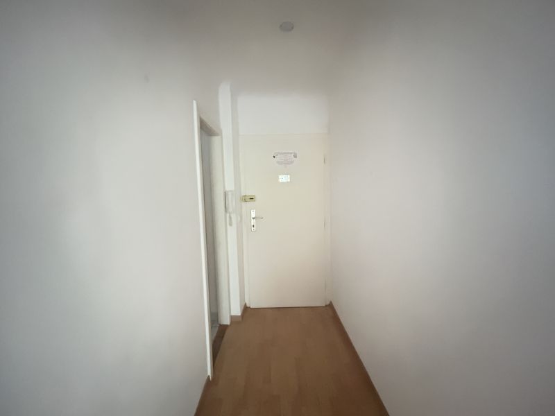 Ger�umige 2-Zimmer-Wohnung im DG /  / 1180&nbsp;Wien / Bild 2