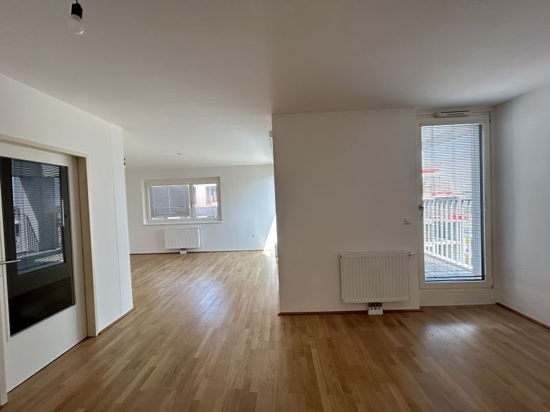 Moderne 2-Zimmer-Wohnung im 6.OG. /  / 1220 Wien / Bild 2
