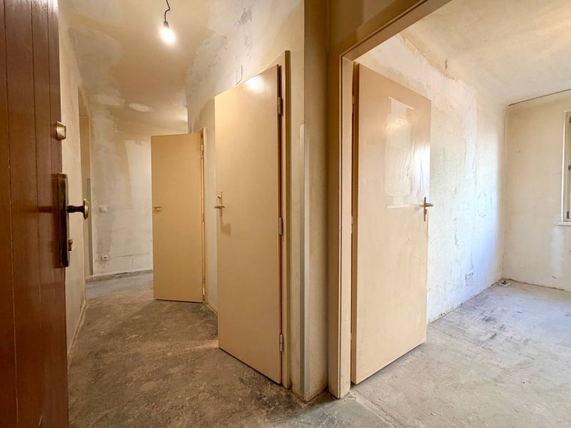 3-Zimmer-Wohnung mit Balkon im Gr�nen unbefristet & provisionsfrei (ACHTUNG: UNSANIERT!) /  / 1120&nbsp;Wien / Bild 3