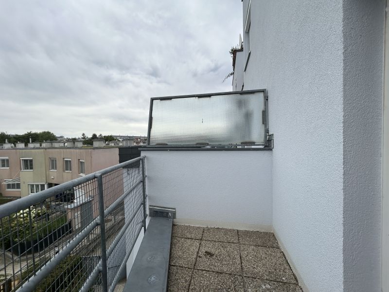 Geräumige 3-Zimmer-Wohnung im 2.OG / / 1210 Wien / Bild 1