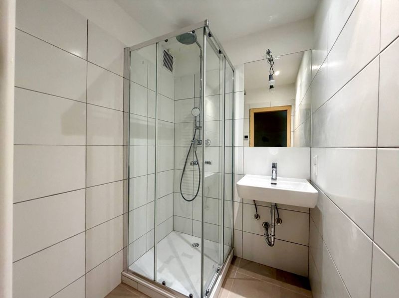 3-Zimmer-Wohnung mit Balkon im Gr�nen unbefristet & provisionsfrei (ACHTUNG: UNSANIERT!) /  / 1120&nbsp;Wien / Bild 19