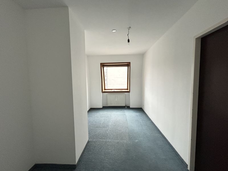 Großzügige 5-Zimmer-Mietwohnung im 22. Bezirk / / 1220 Wien / Bild 2