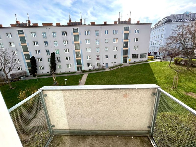 Sanierungsbedrftige Bastlerwohnung mit Potenzial /  / 1120 Wien / Bild 1