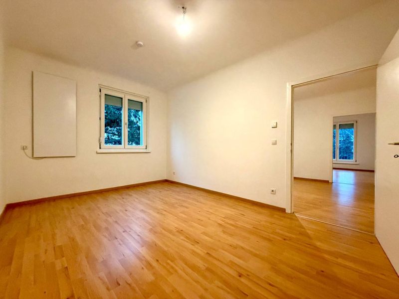 Helle unbefristete 3-Zimmer-Wohnung mit Balkon in gr�ner Ruhelage - 1130 Wien (Hietzing) /  / 1130&nbsp;Wien / Bild 2