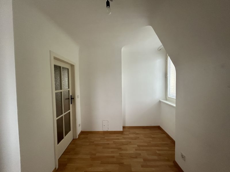 Ger�umige 2-Zimmer-Wohnung im DG /  / 1180&nbsp;Wien / Bild 7
