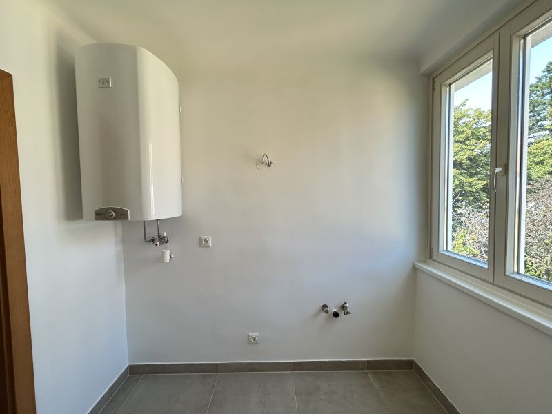 Geräumige 3-Zimmer-Wohnung im DG / / 1190 Wien / Bild 1