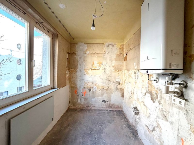 3-Zimmer-Wohnung mit Balkon im Gr�nen unbefristet & provisionsfrei (ACHTUNG: UNSANIERT!) /  / 1120&nbsp;Wien / Bild 4