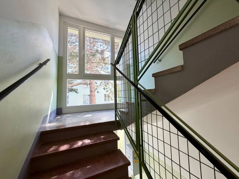 Ruhige 3-Zimmer Dachgeschosswohnung in grüner Lage in Hietzing / / 1130 Wien / Bild 3