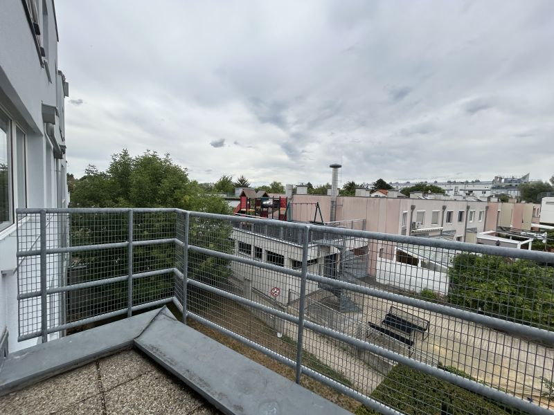Geräumige 3-Zimmer-Wohnung im 2.OG / / 1210 Wien / Bild 0