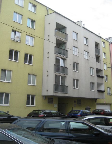 Geräumige 2-Zimmer-Wohnung im 1.OG