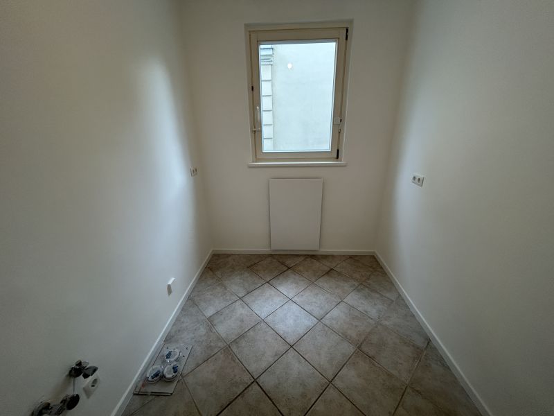 Geräumige 2-Zimmer-Wohnung im EG / / 1140 Wien / Bild 0
