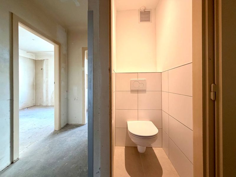 3-Zimmer-Wohnung mit Balkon im Gr�nen unbefristet & provisionsfrei (ACHTUNG: UNSANIERT!) /  / 1120&nbsp;Wien / Bild 14