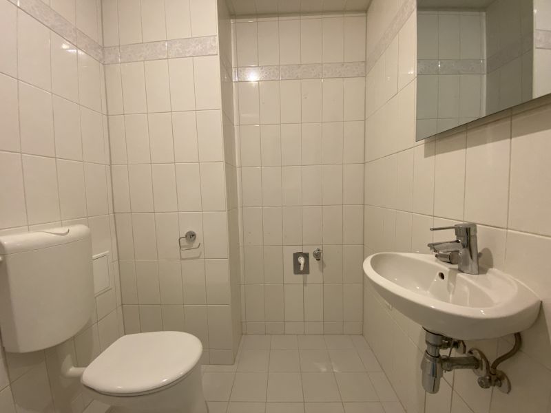 Gem�tliche 1-Zimmer Wohnung im Gr�nen (Achtung: Ohne Aufzug) /  / 1140&nbsp;Wien / Bild 3