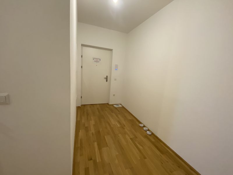 Ger�umige 3-Zimmer-Wohnung im 13.OG /  / 1030&nbsp;Wien / Bild 2