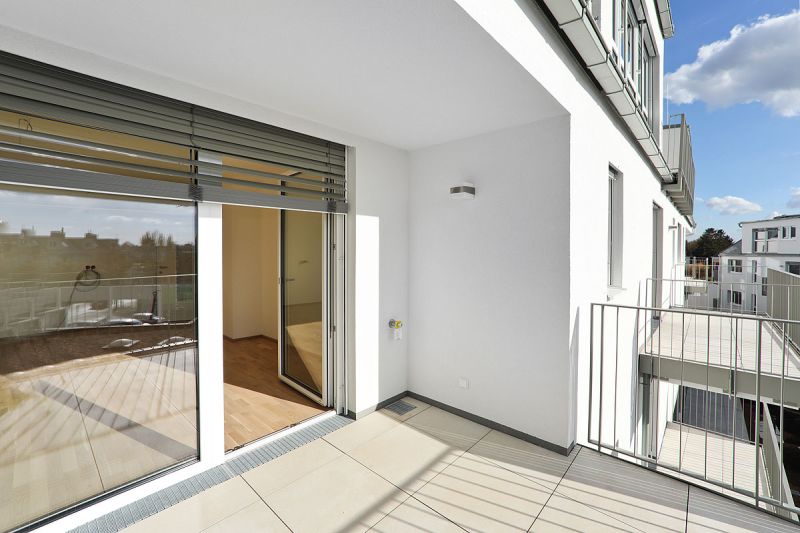 AB AUGUST: moderne 2-Zimmer-Wohnung mit Balkon nhe U1 Neulaa