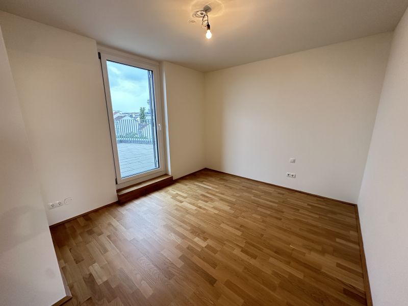 SKYLINEBLICK - DACHGESCHOSSWOHNUNG MIT TERRASSE UND LOGGIA - NHE U3 /  / 1030 Wien / Bild 6