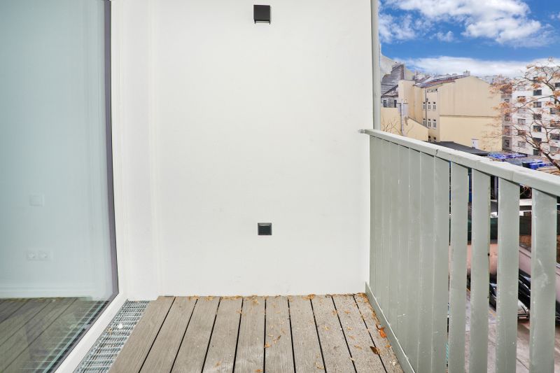 VIEVIENNE - Ihr persnliches Altbau-Juwel: 3 Zimmer und eine Loggia /  / 1050 Wien / Bild 6