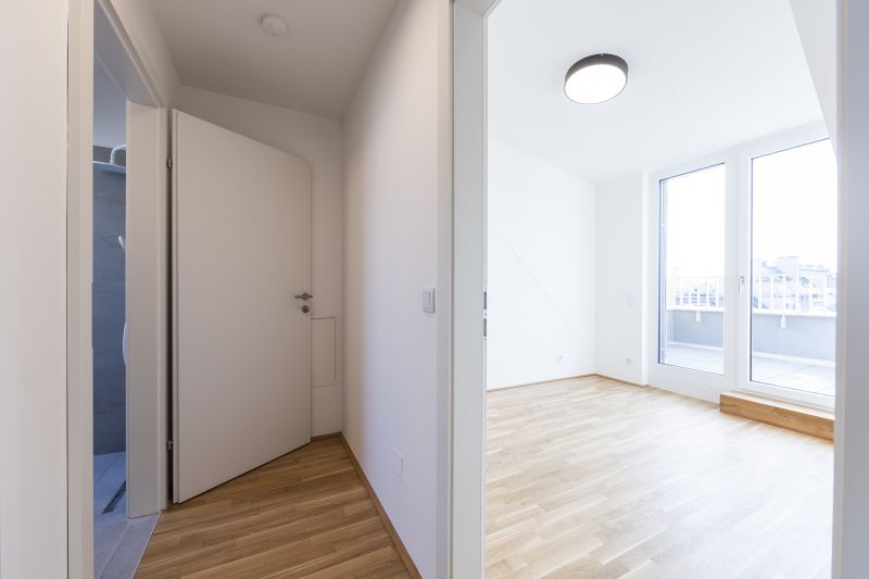 Komfort auf ganzer Linie: 3 Zimmer, 2 Bder, Balkon und zwei Terrassen fr das perfekte Zuhause /  / 1220 Wien / Bild 1