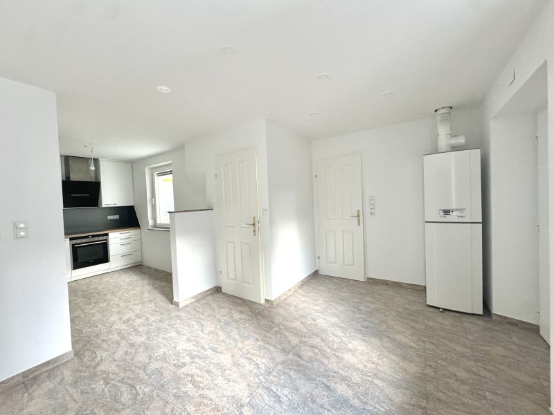 Naturnah wohnen nahe Lainzer Tiergarten ? sanierte Dachgeschosswohnung + optionaler Garage & Garten /  / 1130 Wien, Hietzing / Wien 13., Hie / Bild 5