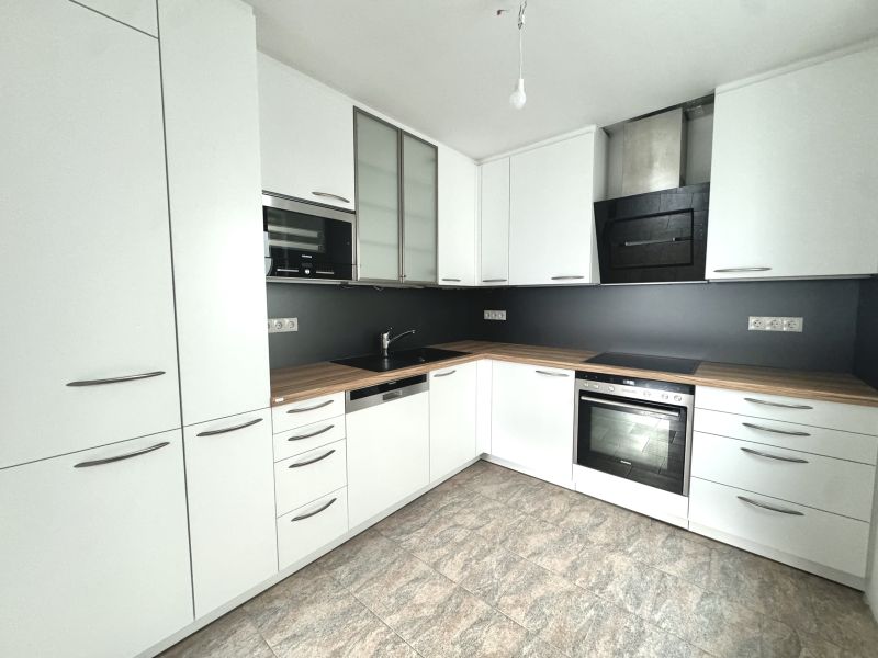 Naturnah wohnen nahe Lainzer Tiergarten ? sanierte Dachgeschosswohnung + optionaler Garage & Garten /  / 1130 Wien, Hietzing / Wien 13., Hie / Bild 6