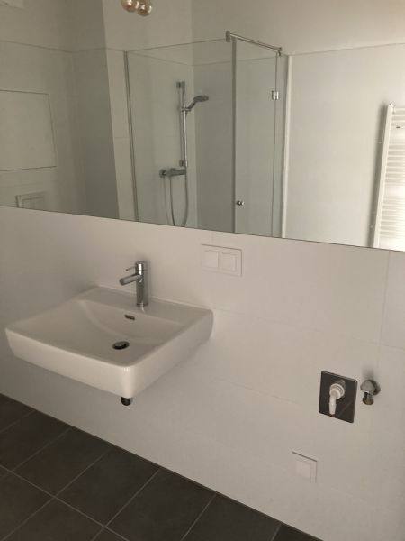 PROVISIONSFREIER KAHLENBERGBLICK - 2-Zimmer-Wohnung mit großzügigem Balkon / / 1210 Wien / Bild 9