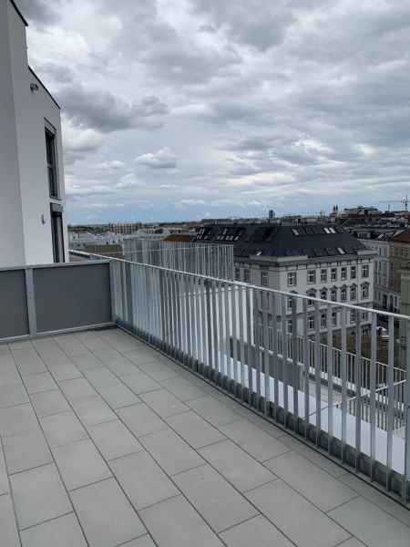 SKYLINEBLICK - MAISONETT DACHGESCHOSSWOHNUNG MIT TERRASSE UND LOGGIA - NHE U3 /  / 1030 Wien / Bild 4