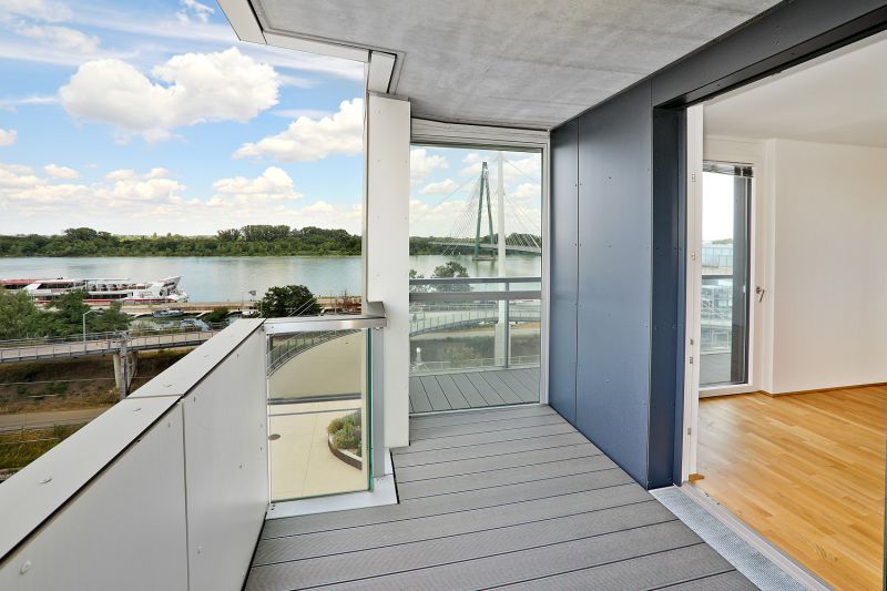 LUXUS MIT DONAUBLICK: Exklusive 4-Zimmer-Wohnung im  Marina Tower mit perfektem Schnitt /  / 1020 Wien / Bild 6