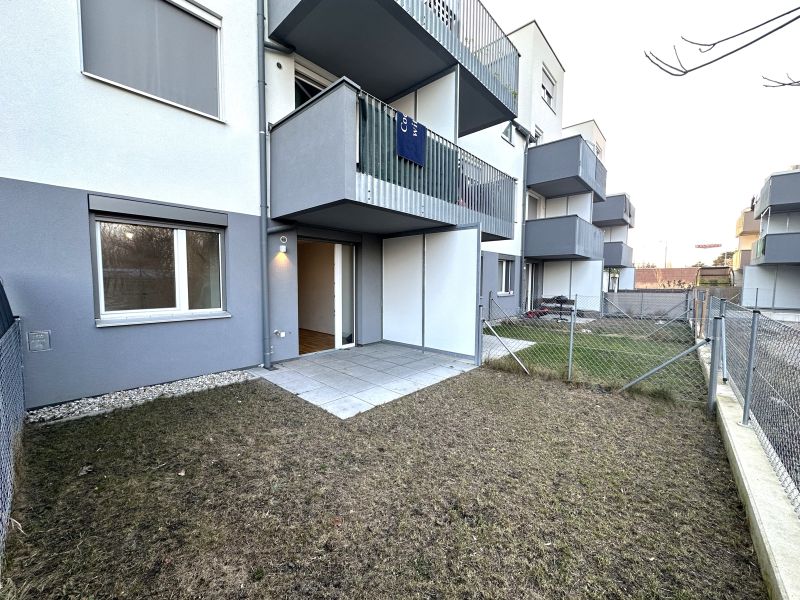 Gartentraum: 2-Zimmer-Wohnung mit Terrasse in Ruhelage - Platzhyrsch
