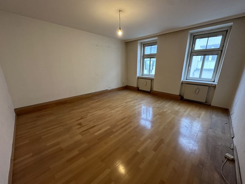 Top Angebot für kompakte, frisch renovierte Wohnung im aufstrebenden 12. Bezirk! 1-Zimmer-Wohnung