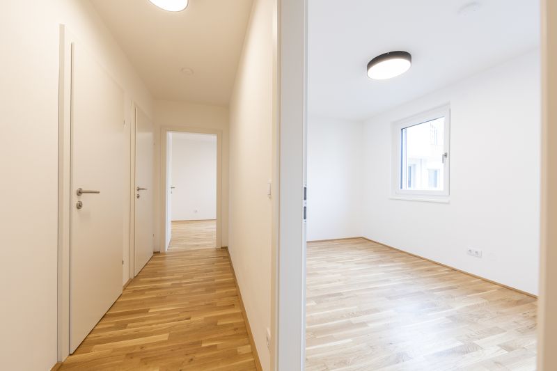 SOFORTBEZUG - Urbanes Wohnen trifft Freiraum: 4 Zimmer mit Balkon - Traumhafte Neubauwohnung /  / 1220 Wien / Bild 3