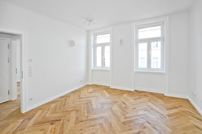 VIEVIENNE - Altbauflair trifft Moderne: 3-Zimmer-Wohnung mit Loggia zum Entspannen /  / 1050 Wien / Bild 1