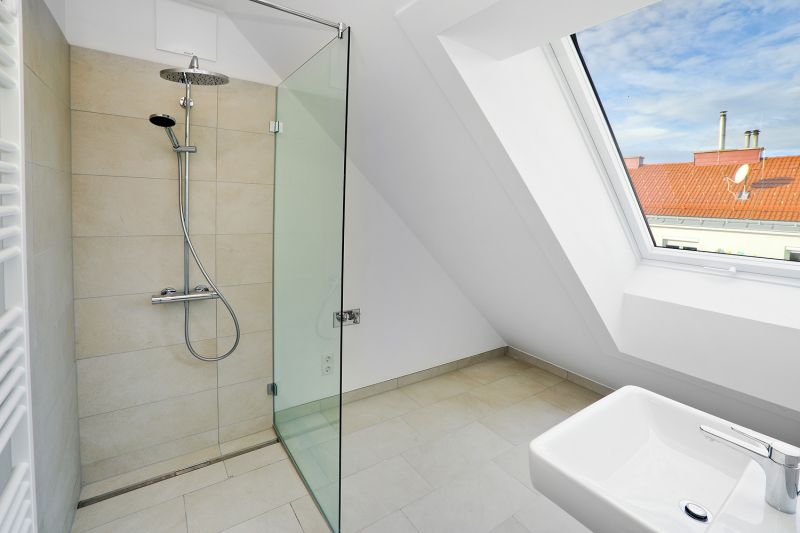 Luxurise Dachgeschosswohnung mit Dachterrasse | an der Alten Donau | super Anbindung PROVISIONSFREI /  / 1210 Wien / Bild 8
