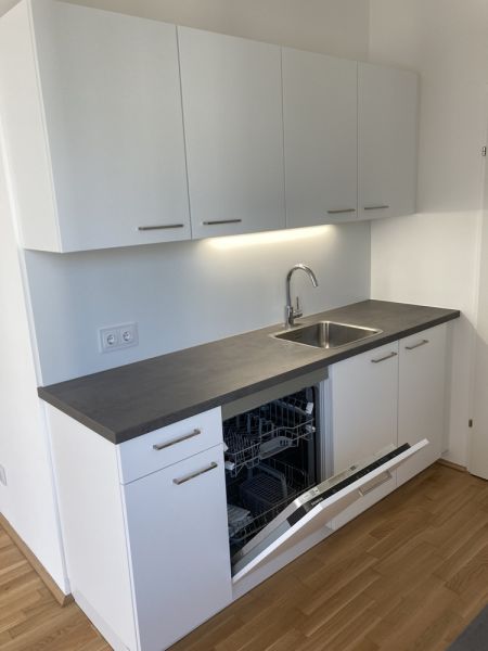 PROVISIONSFREIER KAHLENBERGBLICK - 2-Zimmer-Wohnung mit großzügigem Balkon / / 1210 Wien / Bild 2