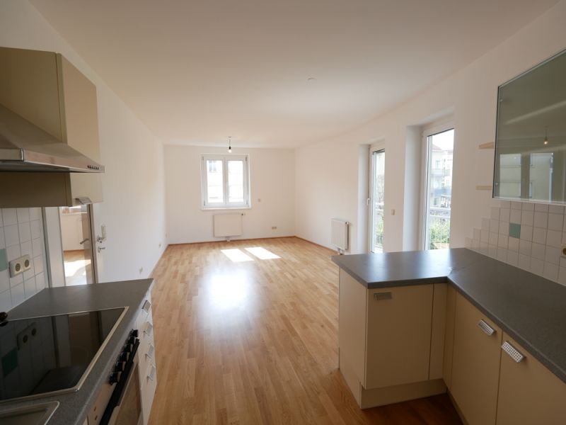 Sonnige, ideale geschnittene Neubauwohnung mit großem Balkon beim Türkenschanzpark / / 1180 Wien / Bild 2