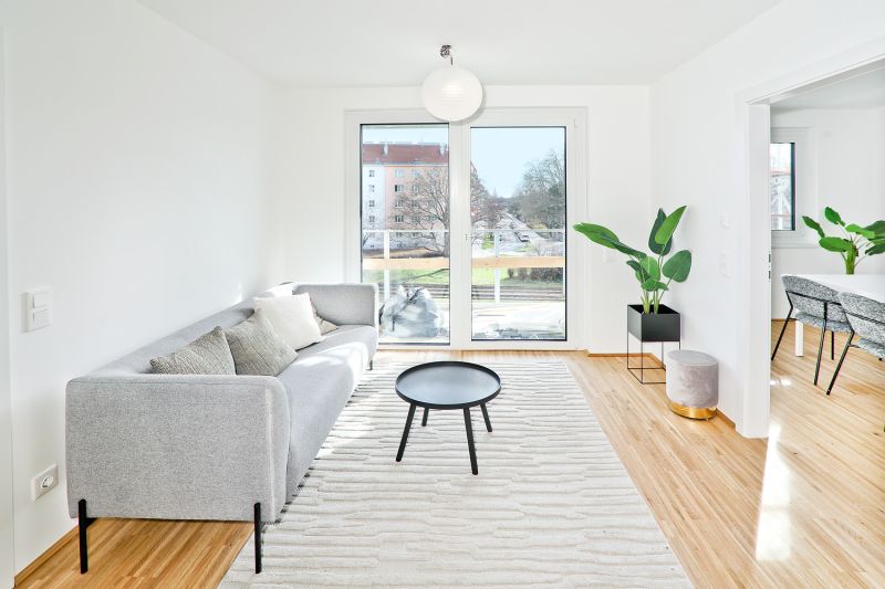 Chic am Wasser - 2-Zimmer-Wohnung mit Balkon im 11.OG| an der Alten Donau | Blick auf den Kahlenberg / / 1210 Wien / Bild 3