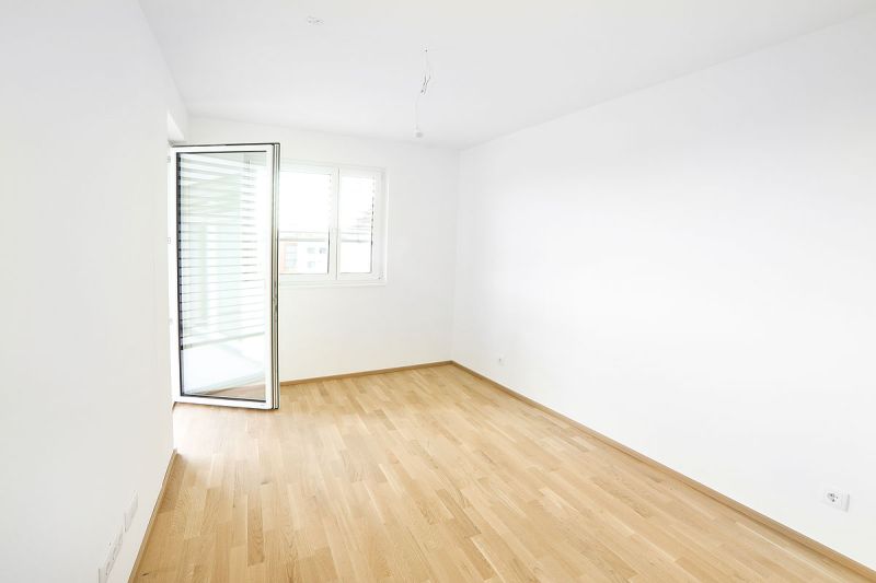 Komfortabel wohnen: 2-Zimmer-Wohnung mit privater Terrasse IN OBERLAA NHE U1 NEULAA /  / 1100 Wien / Bild 2