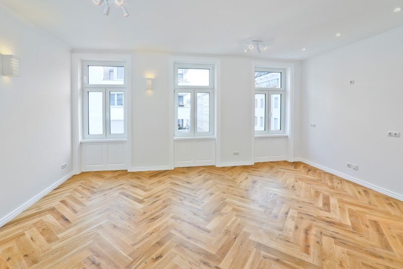 Grozgiges Wohnen im Altbau: 3 Zimmer mit Loggia und viel Licht - VIEVIENNE /  / 1050 Wien / Bild 1
