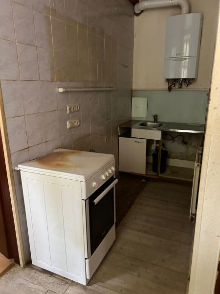 Sdseitige 2 Zimmer Wohnung mit Sanierungsbedarf in absoluter Ruhelage mit Hofausrichtung /  / 1120 Wien / Bild 8