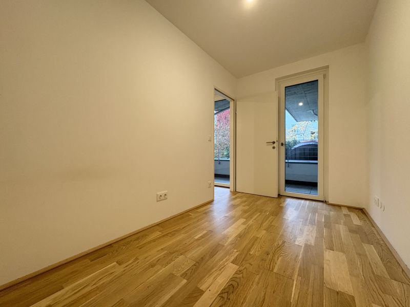 komplette Ruhelage mit Blick ins Grüne: 2-Zimmer-Wohnung I Balkon | U3 Anbindung / / 1150 Wien / Bild 5