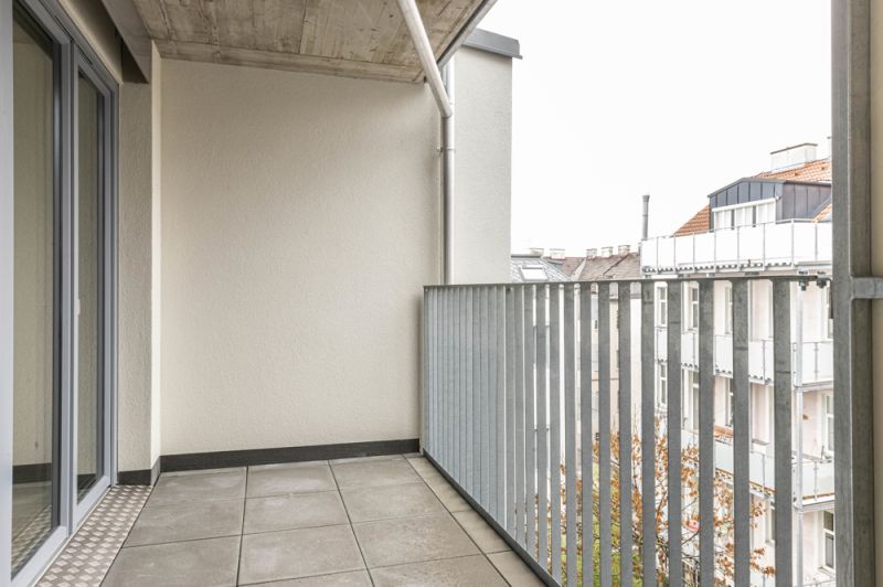 JADENHOF ? Stilvolle 2-Zimmer-Wohnung mit Balkon in exzellenter Wohnlage mit Nähe zur U3