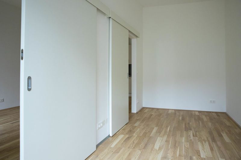 AB J�NNER: SONNIGE GARTENWOHNUNG - N�he U3 & Schloss Sch�nbrunn - 2-Zimmer und Terrasse /  / 1150&nbsp;Wien / Bild 5