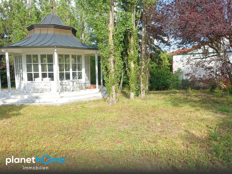 Traumhaftes Grundst�ck N�he Burg Liechtenstein