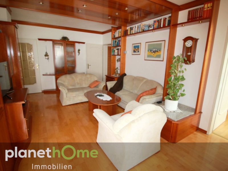 Schne Wohnung in ruhiger Lage mit 2 Garagenpltzen und groem Gemeinschaftsgarten! /  / 2340 Mdling / Bild 2