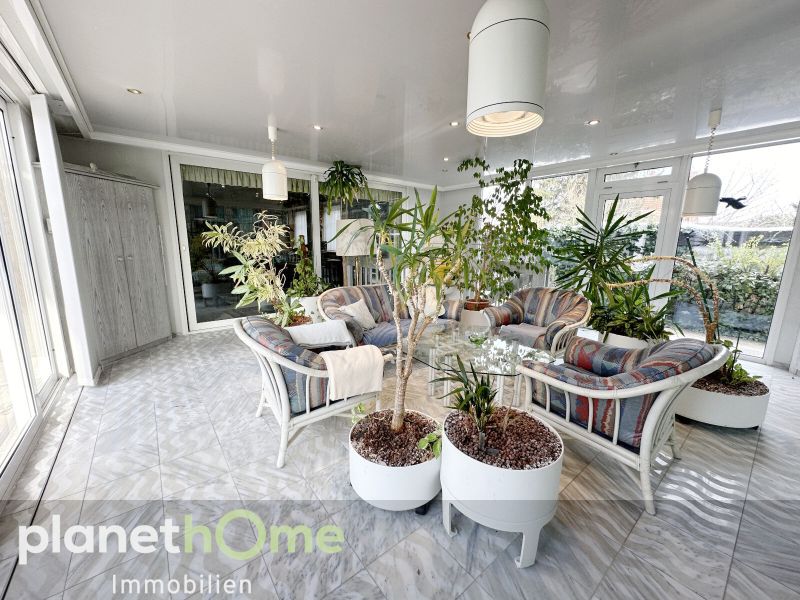 Entspanntes Wohnen im Grnen: Einzigartige Bungalow Villa mit riesigem Grundstck /  / 2230 Gnserndorf / Bild 8